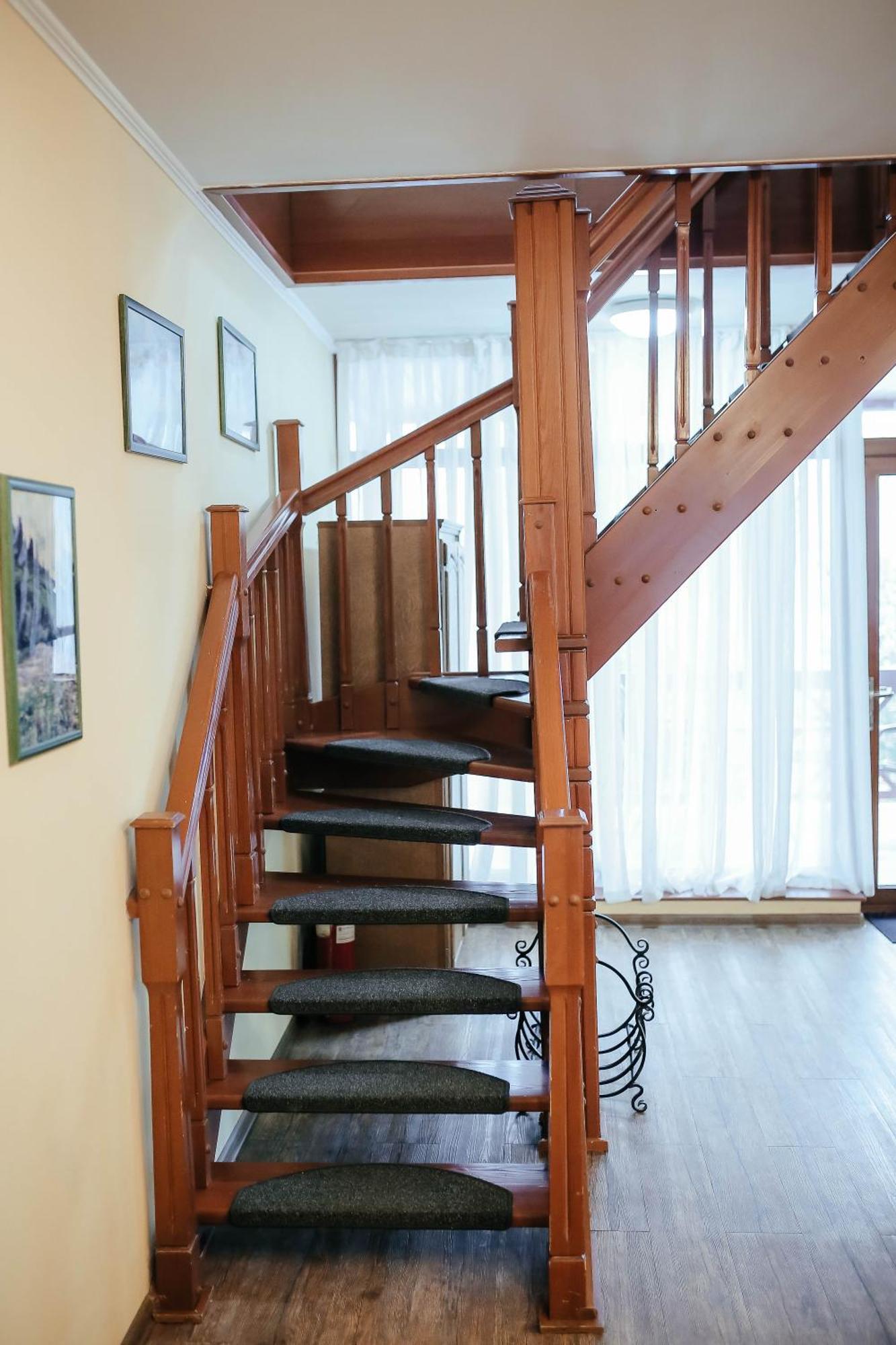 Hotel Тау-House Kok-Shoky Esterno foto