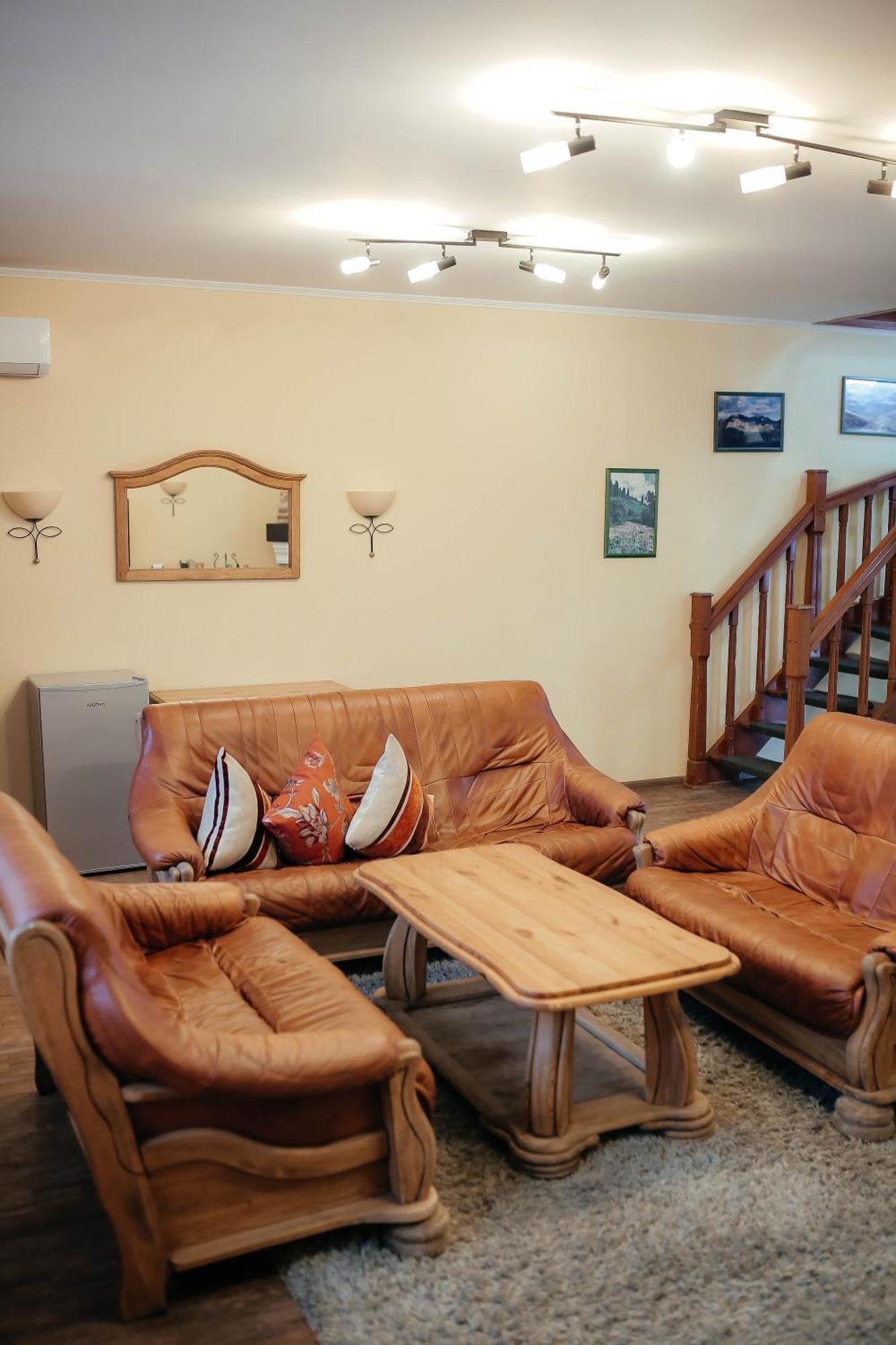 Hotel Тау-House Kok-Shoky Esterno foto